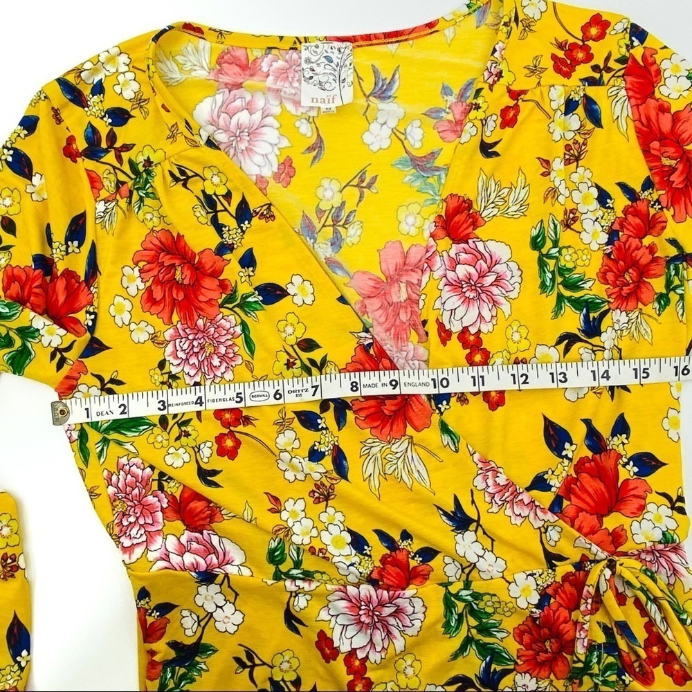 NAÏF Floral Faux Wrap Boho Chic Yellow Top Sz M - Picture 14 of 15